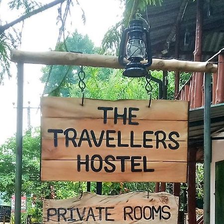 The Traveller'S Hostel & Private Rooms Сигирия Екстериор снимка