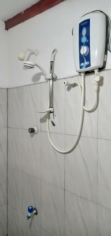 The Traveller'S Hostel & Private Rooms Сигирия Екстериор снимка