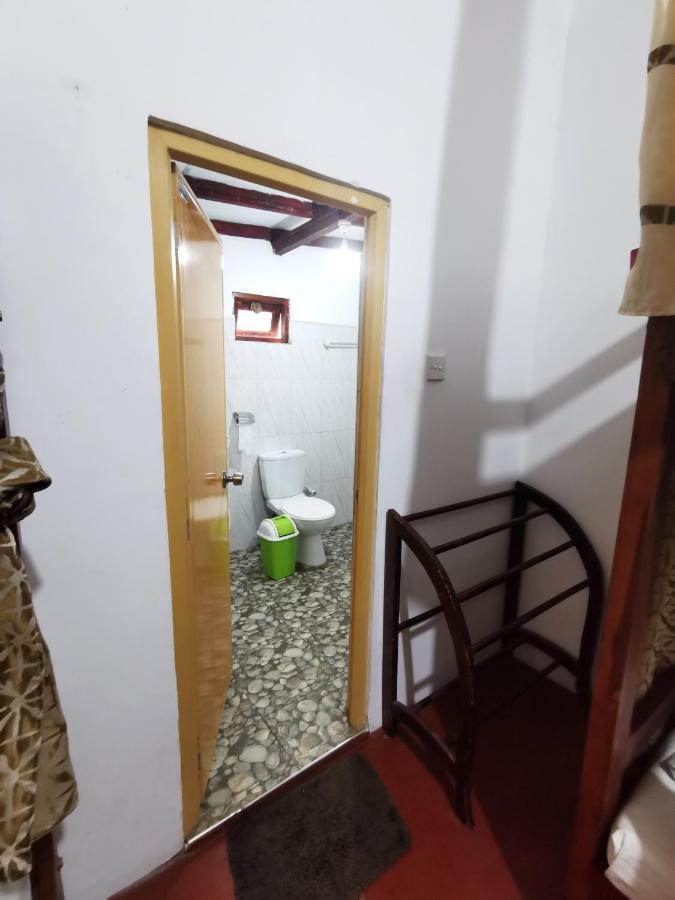 The Traveller'S Hostel & Private Rooms Сигирия Екстериор снимка